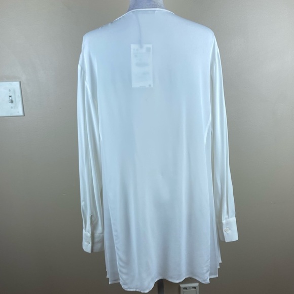 NWT. Zara White Blouse with Sides Pleats. Size M. - Picture 15 of 15